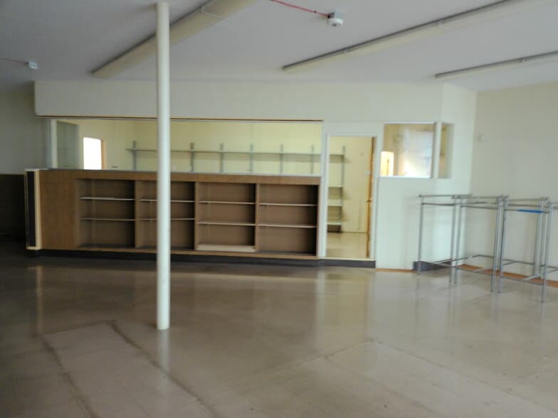 More Photos Of 549 San Benito St, Hollister Storefront For Lease