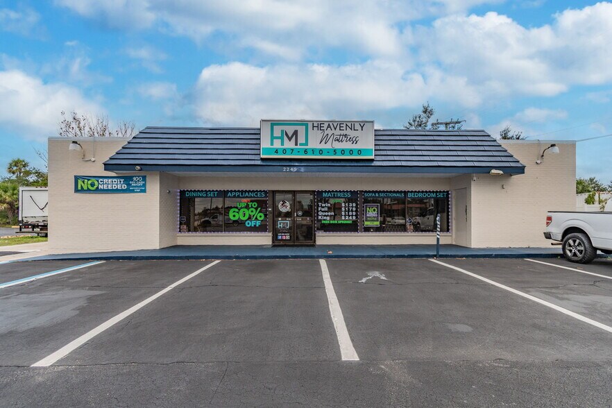 Primary Photo Of , Kissimmee General Retail For Sale