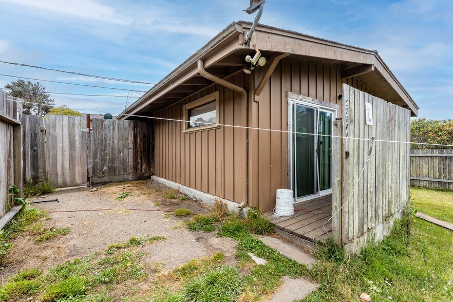 More Photos Of 23800 N Highway 1, Fort Bragg Apartments For Sale