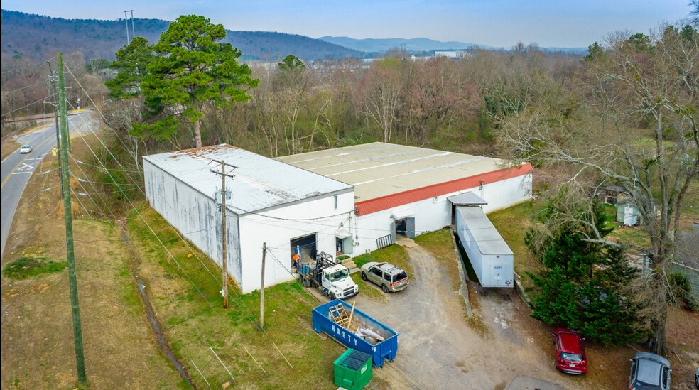More Photos Of 360 Carbondale Rd SW, Dalton Warehouse For Sale