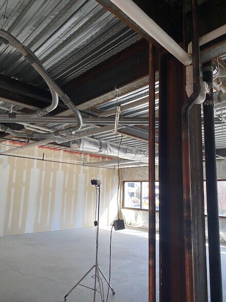 More Photos Of 115 Technology Dr, Trumbull Medical For Sale