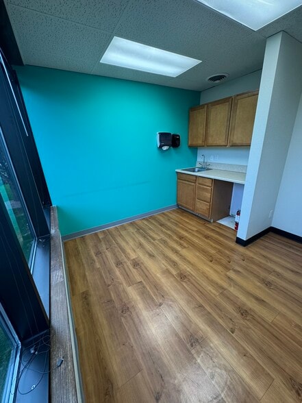 More Photos Of 5390 N Academy Blvd, Colorado Springs Office For Lease