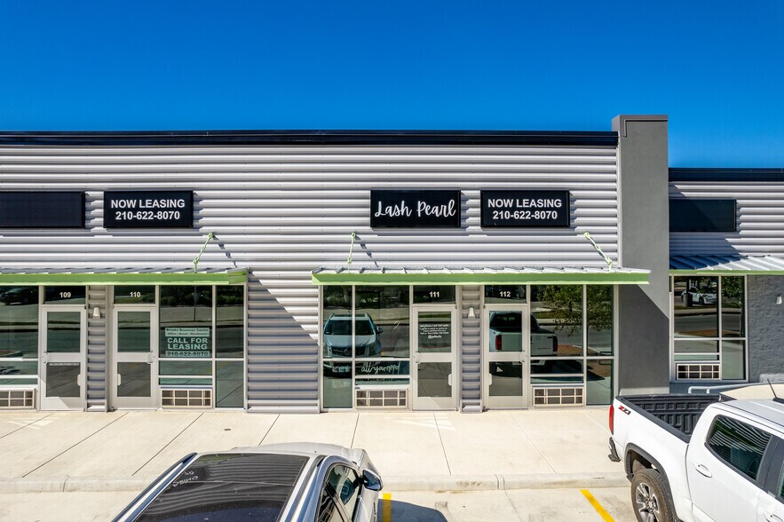 More Photos Of 8114 City Base Landing, San Antonio Unknown For Lease