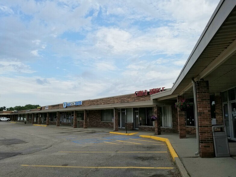 More Photos Of 8751-8789 Monroe Rd, Durand Unknown For Lease