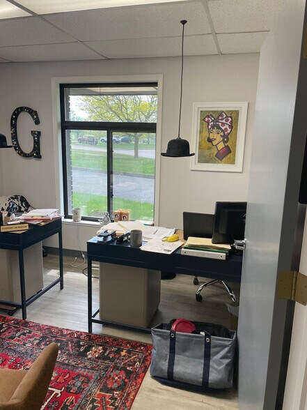 More Photos Of 9459 Lapeer Rd, Davison Office For Lease