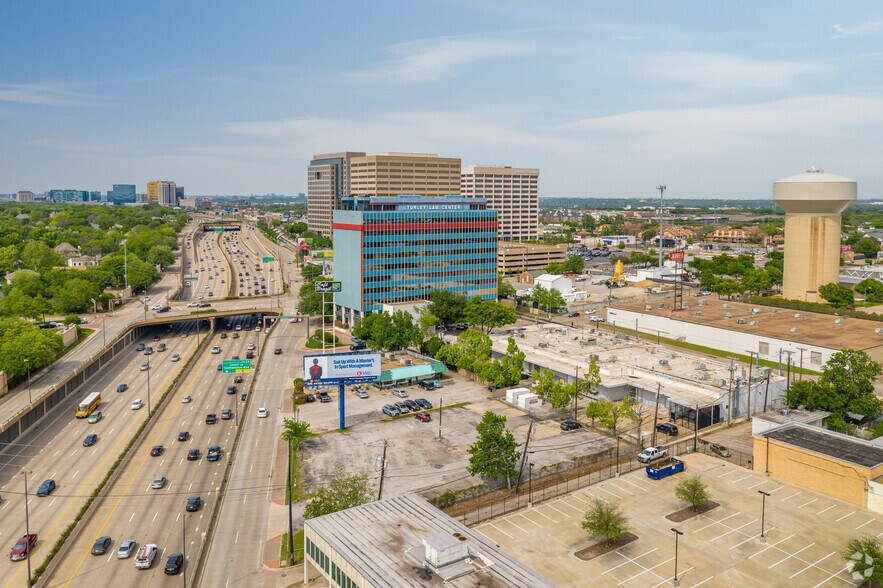More Photos Of 6440 N Central Expy, Dallas Office For Lease
