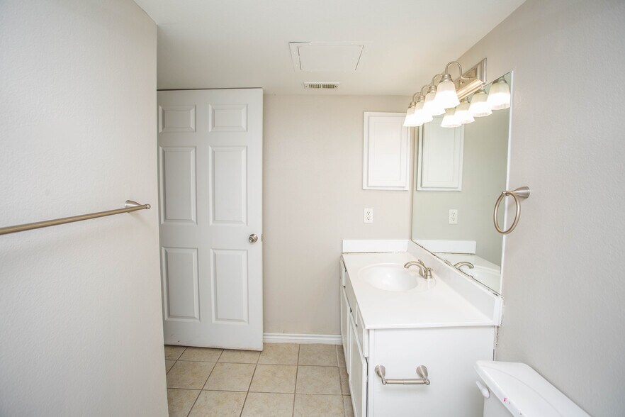 More Photos Of , Lubbock Multifamily For Sale