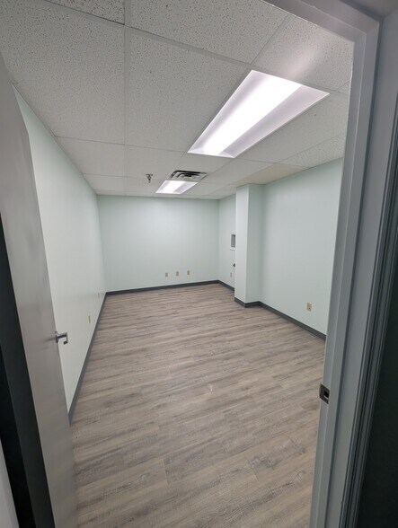 More Photos Of 4737 Adams Rd, Hixson Light Manufacturing For Lease