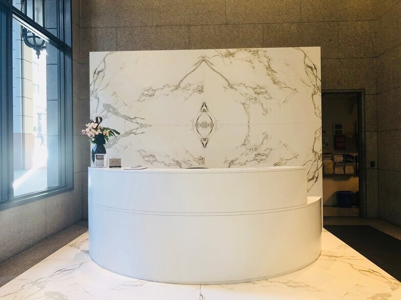 More Photos Of 580 California St, San Francisco Office For Lease