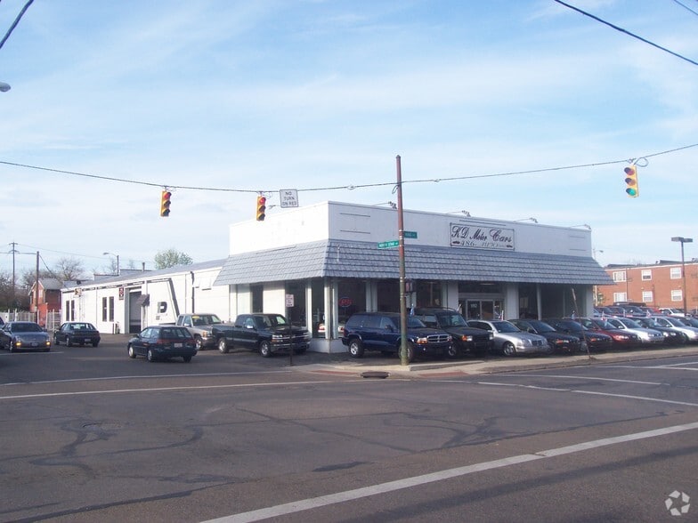 More Photos Of 1562 King Ave, Columbus Freestanding For Lease