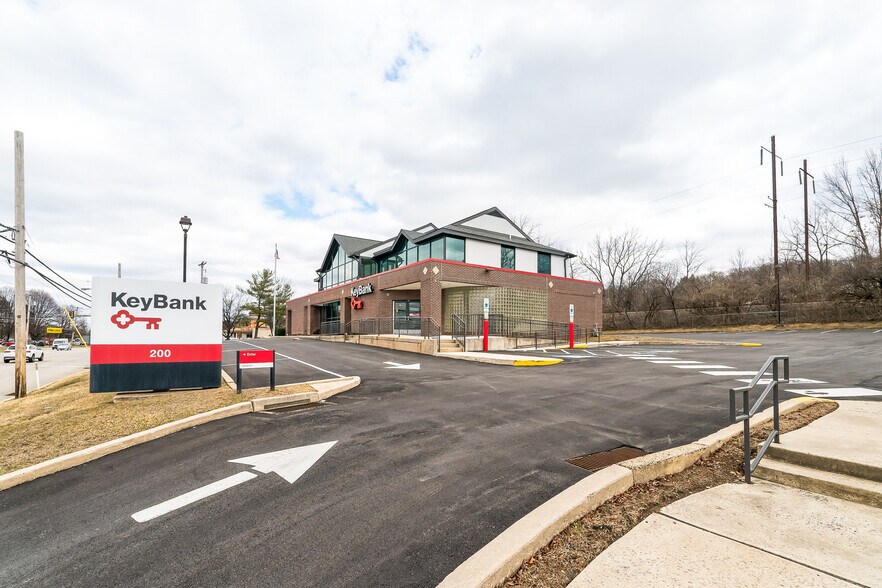 More Photos Of 200 W Lancaster Ave, Frazer General Retail For Sale