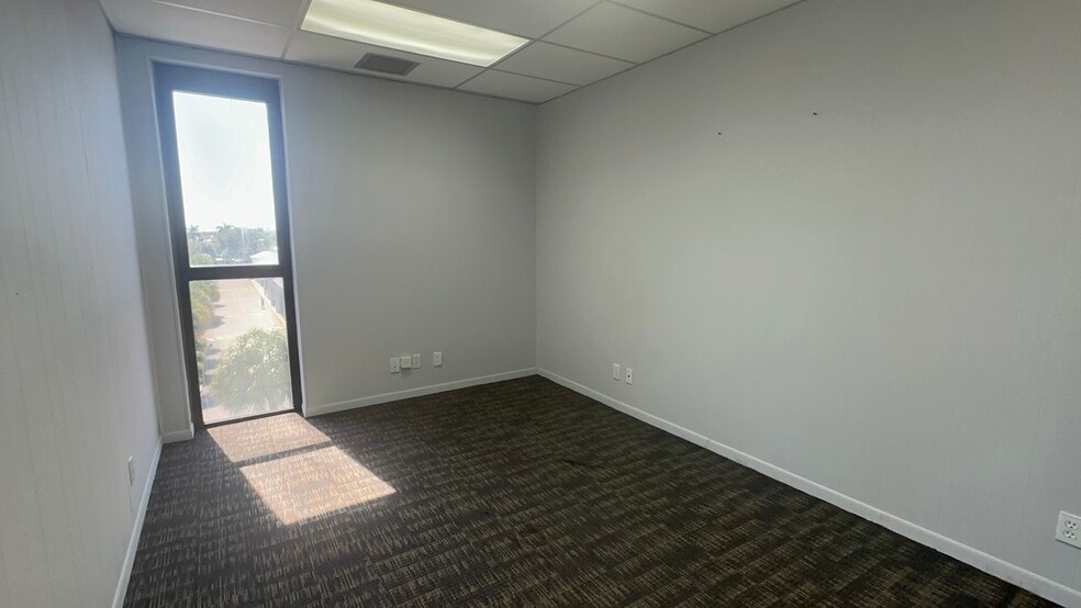 More Photos Of 1771 N State Road 7, Fort Lauderdale Loft Creative Space For Sale