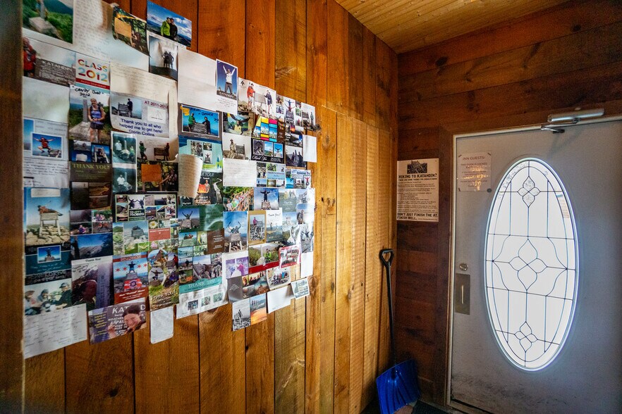 More Photos Of 709 Route 4, Killington Hotel For Sale