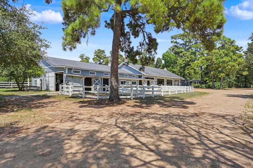 More Photos Of 31626 Dobbin Huffsmith Rd, Magnolia Land For Sale