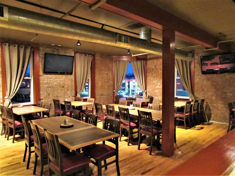 More Photos Of 6931 Gravois Ave, Saint Louis Restaurant For Sale