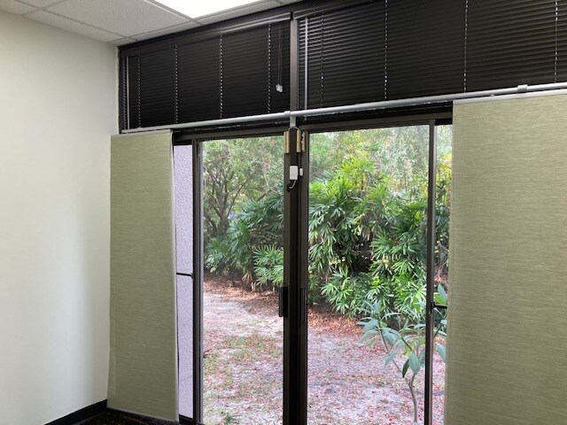 More Photos Of 5523 W Cypress St, Tampa Office For Sale