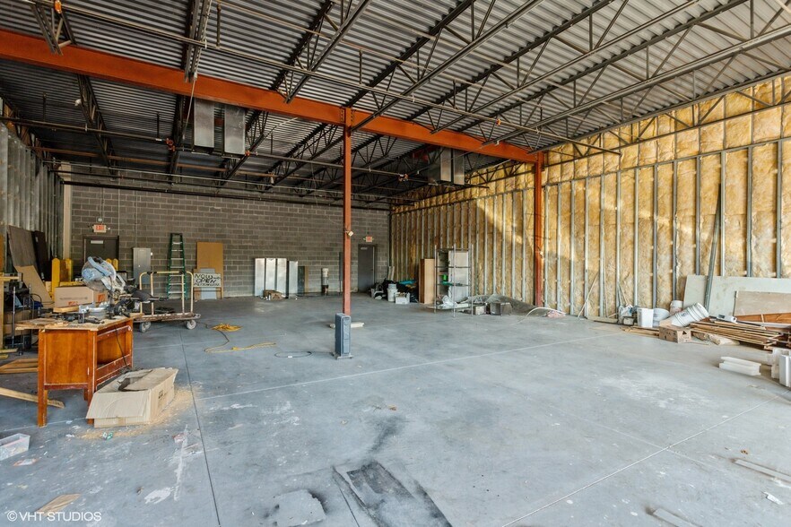 More Photos Of Mondamin & Ridge St, Minooka Unknown For Lease