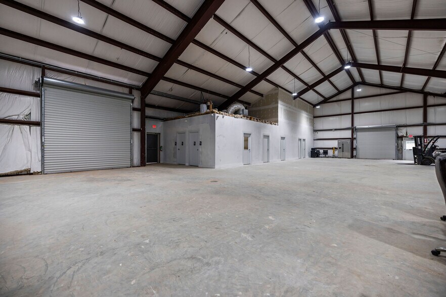 More Photos Of 44530 Hood Rd, Hammond Industrial For Sale