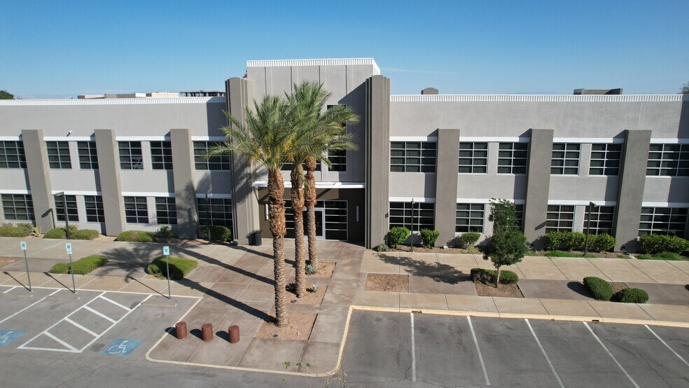 More Photos Of 311 S Water St, Henderson Office For Lease