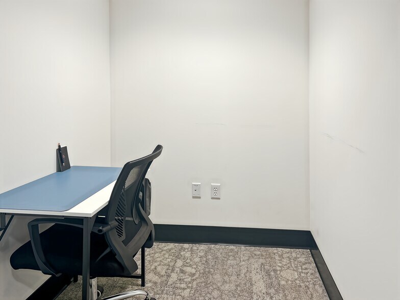 More Photos Of 1301 Industrial Dr, Crestview Coworking Space