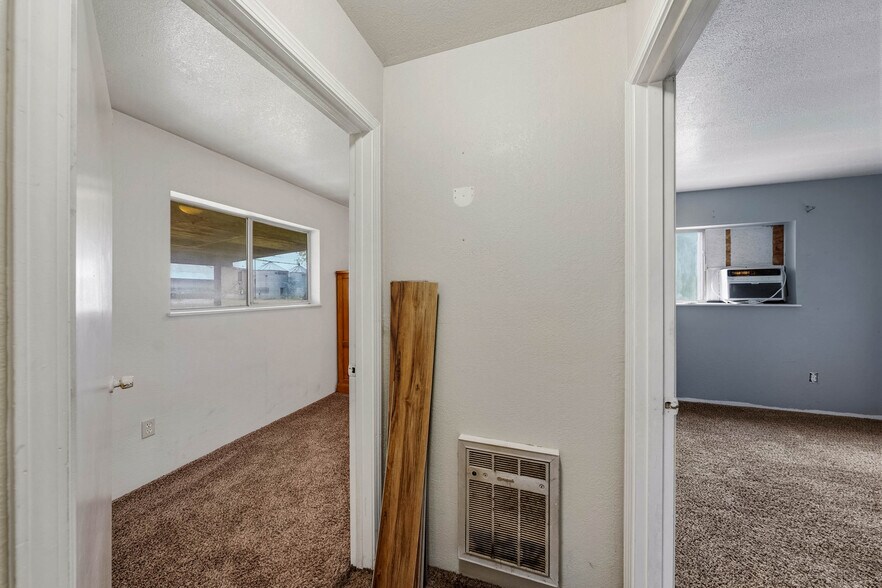 More Photos Of 6531 Lower River Rd, Grants Pass Specialty For Sale