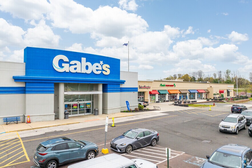 More Photos Of Route 724 @ Rt 100, Pottstown Unknown For Lease