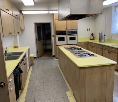 More Photos Of 1526 S 72nd St, West Allis Schools For Lease