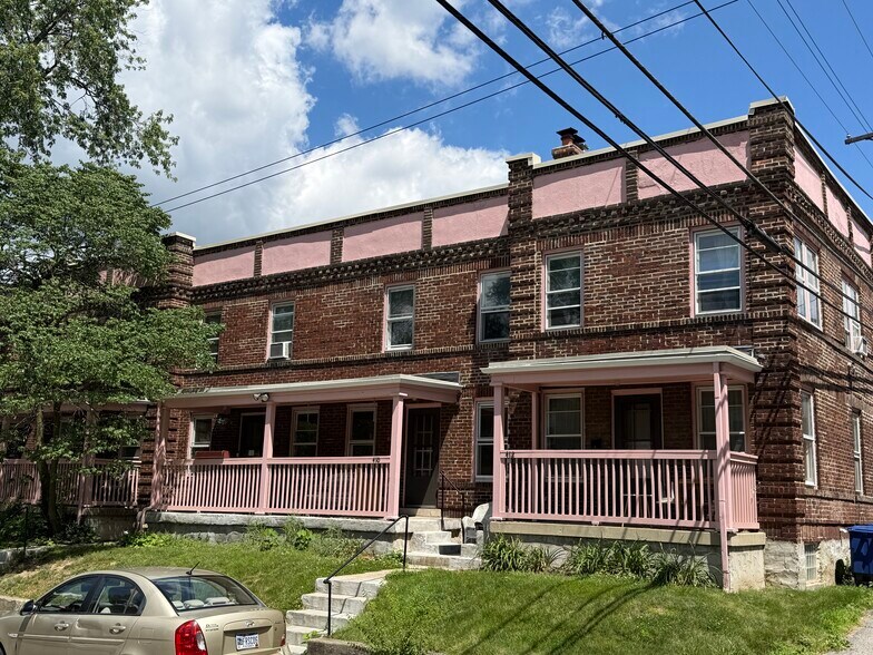 Primary Photo Of 2054 N 4th St, Columbus Apartments For Sale