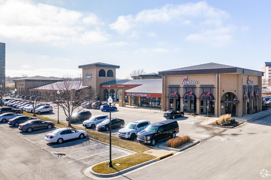 More Photos Of 7100 W College Blvd, Overland Park Storefront Retail Office For Lease