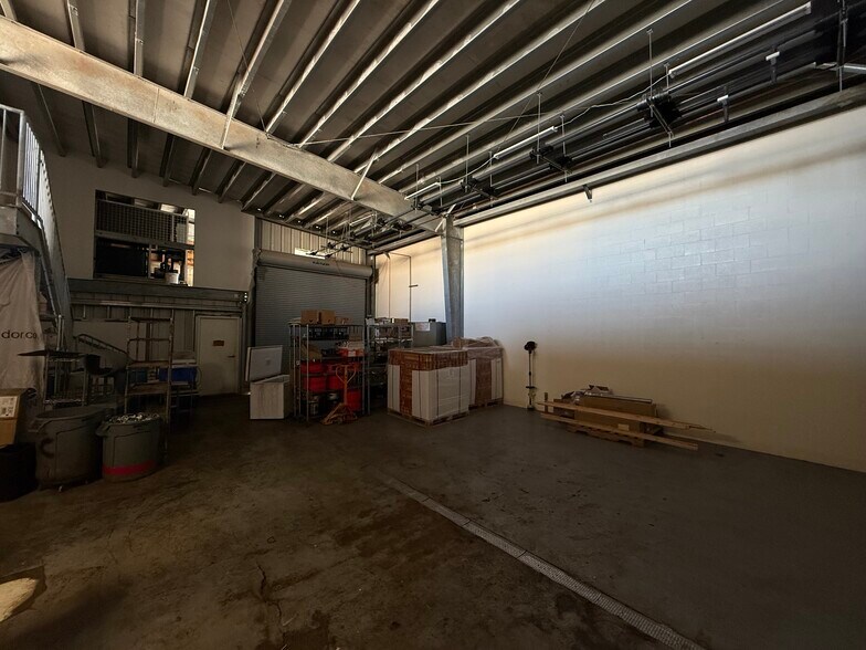 More Photos Of 4265 Rice St, Lihue Storefront For Lease