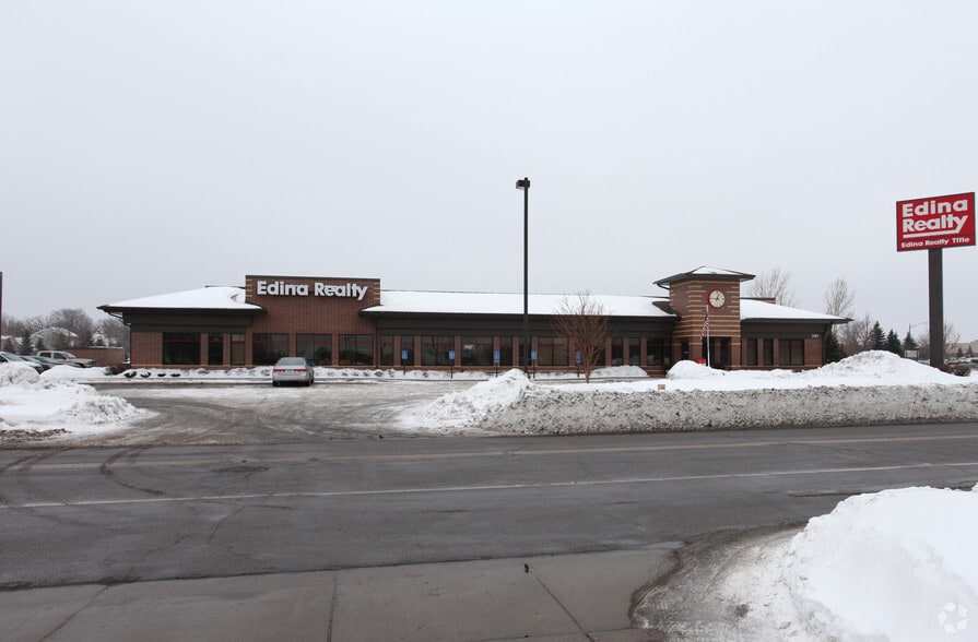 More Photos Of 3161 NW Northdale Blvd, Minneapolis Office For Lease