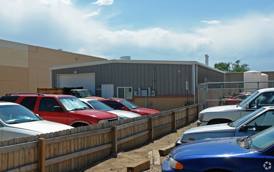 More Photos Of 11815 Teller St, Broomfield Warehouse For Lease