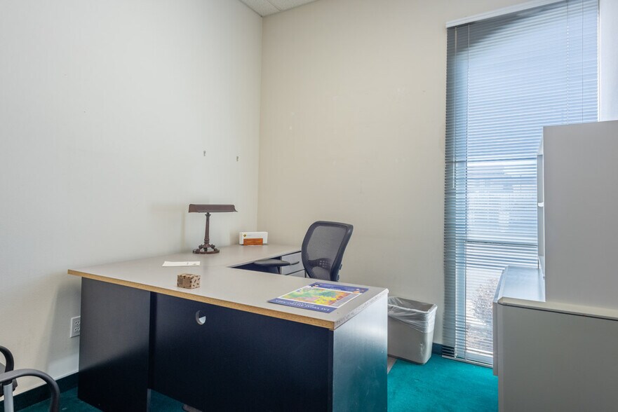 More Photos Of 3875 S Jones Blvd, Las Vegas Office Residential For Sale