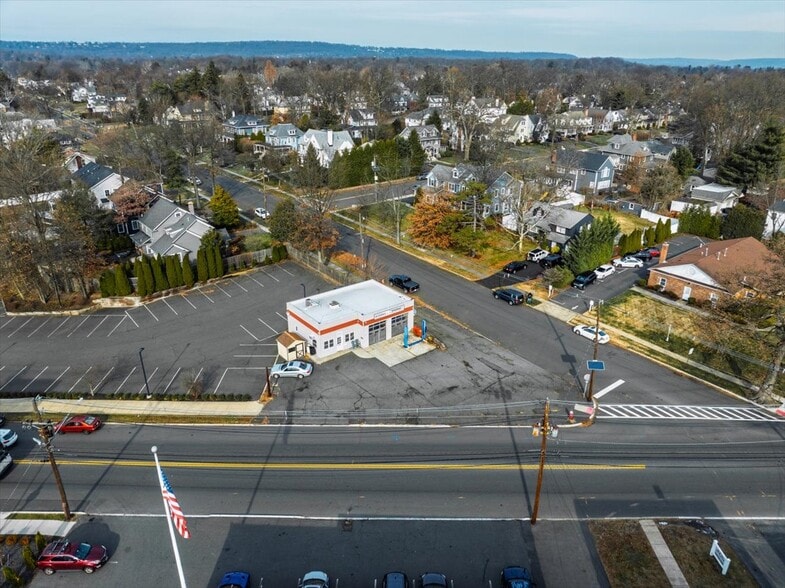 More Photos Of 459 North Ave E, Westfield Auto Repair For Sale