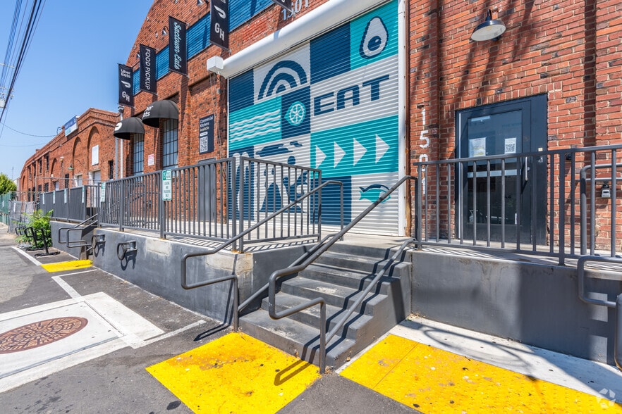 More Photos Of 1501 N C St, Sacramento Warehouse For Lease