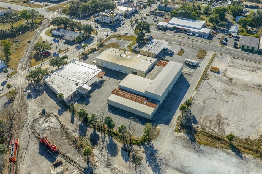 More Photos Of 1118 N Magnolia Ave, Ocala Warehouse For Sale
