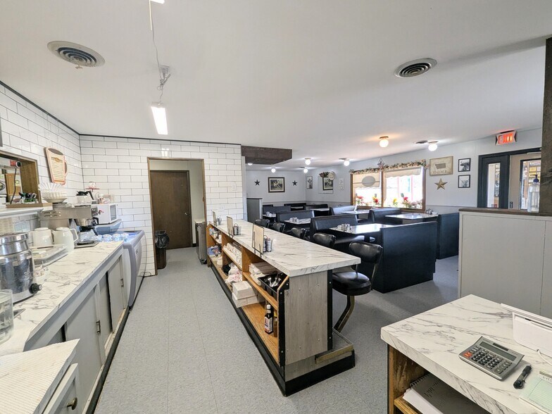 More Photos Of 745 1st E St, Malta Restaurant For Sale