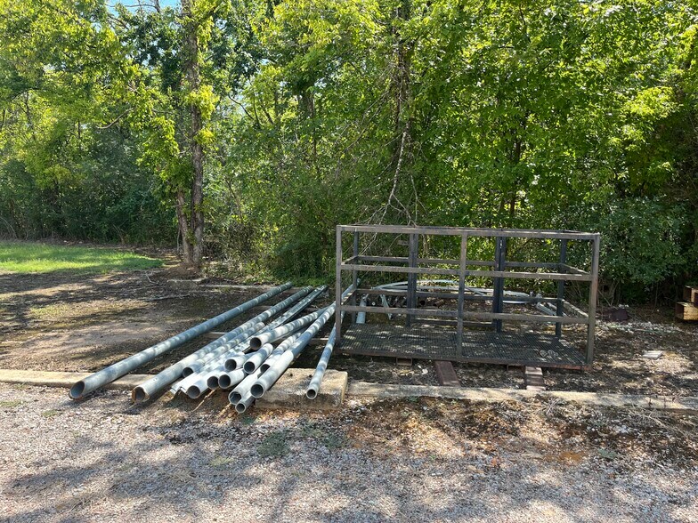 More Photos Of 1640 TN-57 Hwy, Michie Industrial For Sale