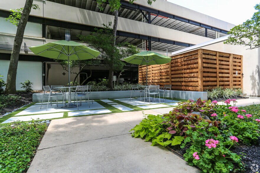 More Photos Of 520 Post Oak Blvd, Houston Office For Lease