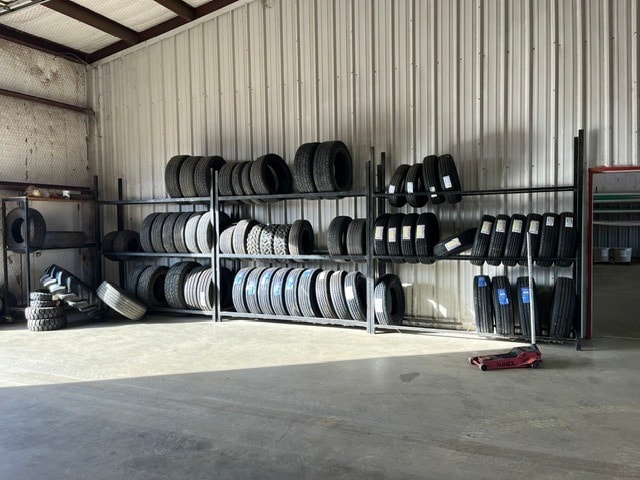 More Photos Of 17650 Texas 19, Montalba Auto Repair For Sale