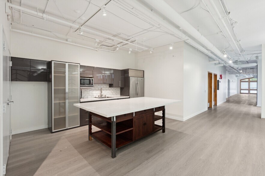 More Photos Of 181 S Park St, San Francisco Office Residential For Lease
