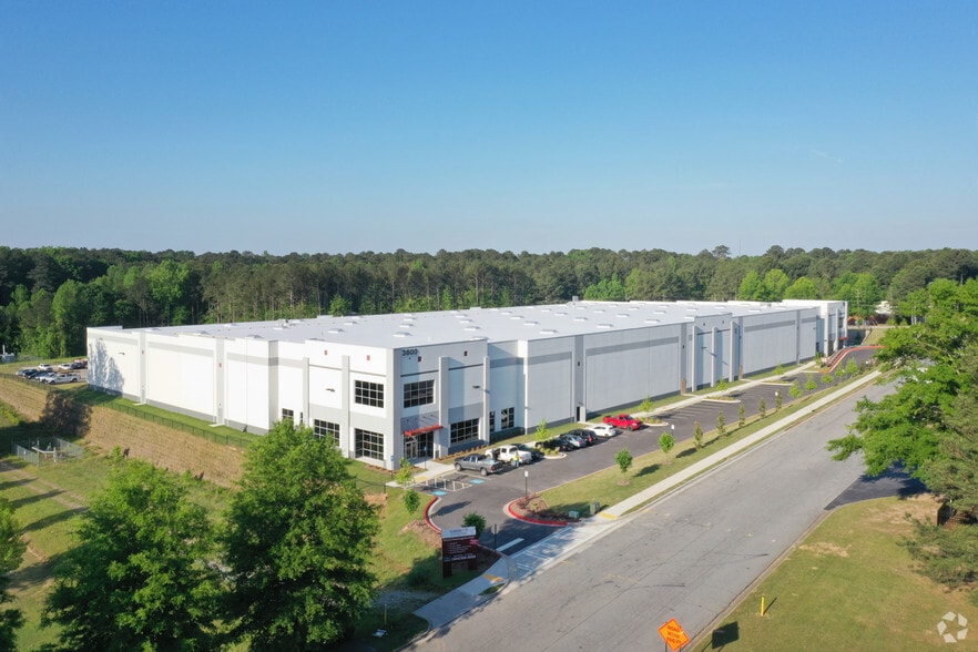 More Photos Of 3800 Naturally Fresh Blvd, College Park Refrigeration Cold Storage For Lease
