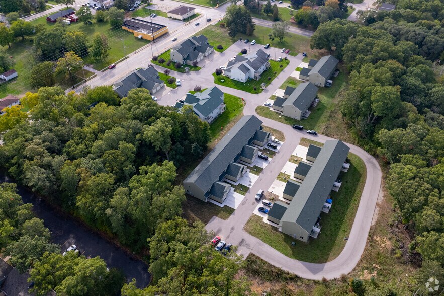 More Photos Of 816 Marquette Ave, Muskegon Apartments For Sale