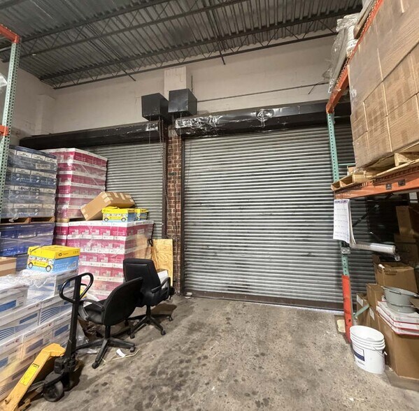 More Photos Of , Jamaica Office For Sale