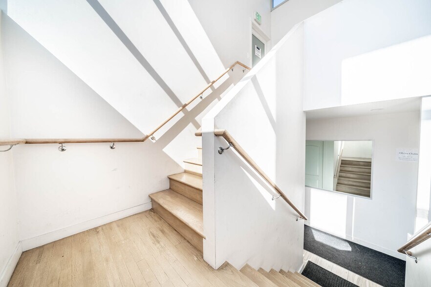 More Photos Of 2503 Beverly Blvd, Los Angeles Medical For Sale