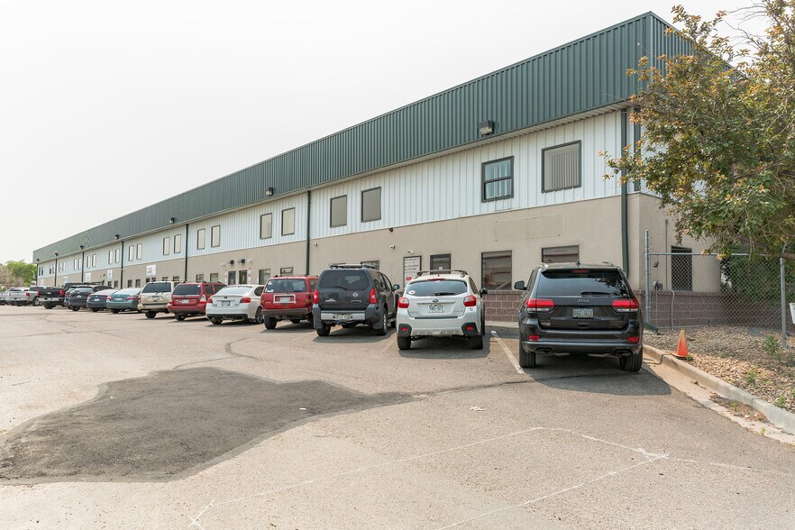 More Photos Of 9670 Dallas St, Henderson Warehouse For Sale