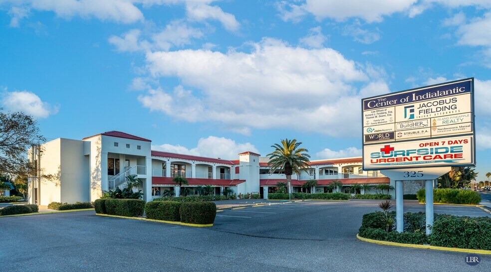 More Photos Of 325 5th Ave, Indialantic Office For Lease