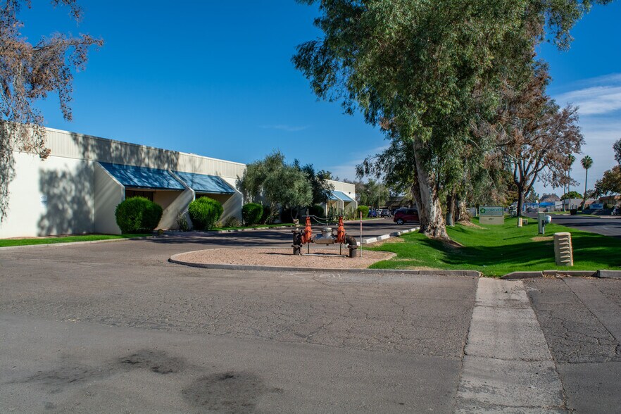 More Photos Of 4114 E Wood St, Phoenix Warehouse For Sale