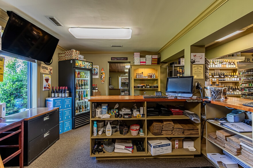 More Photos Of 1 N Marine Blvd, Jacksonville Storefront Retail Office For Sale