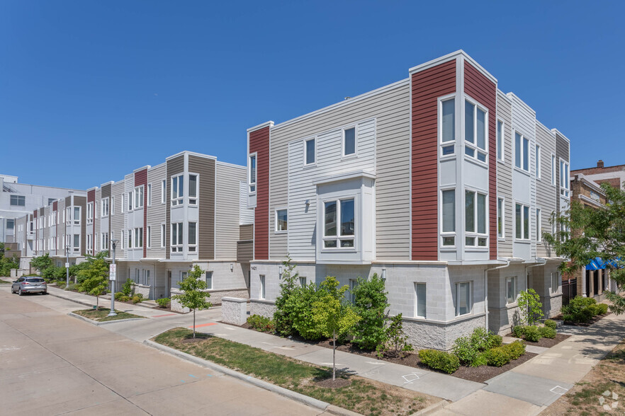 Primary Photo Of 1421 E 15th St, Cleveland Apartments For Sale